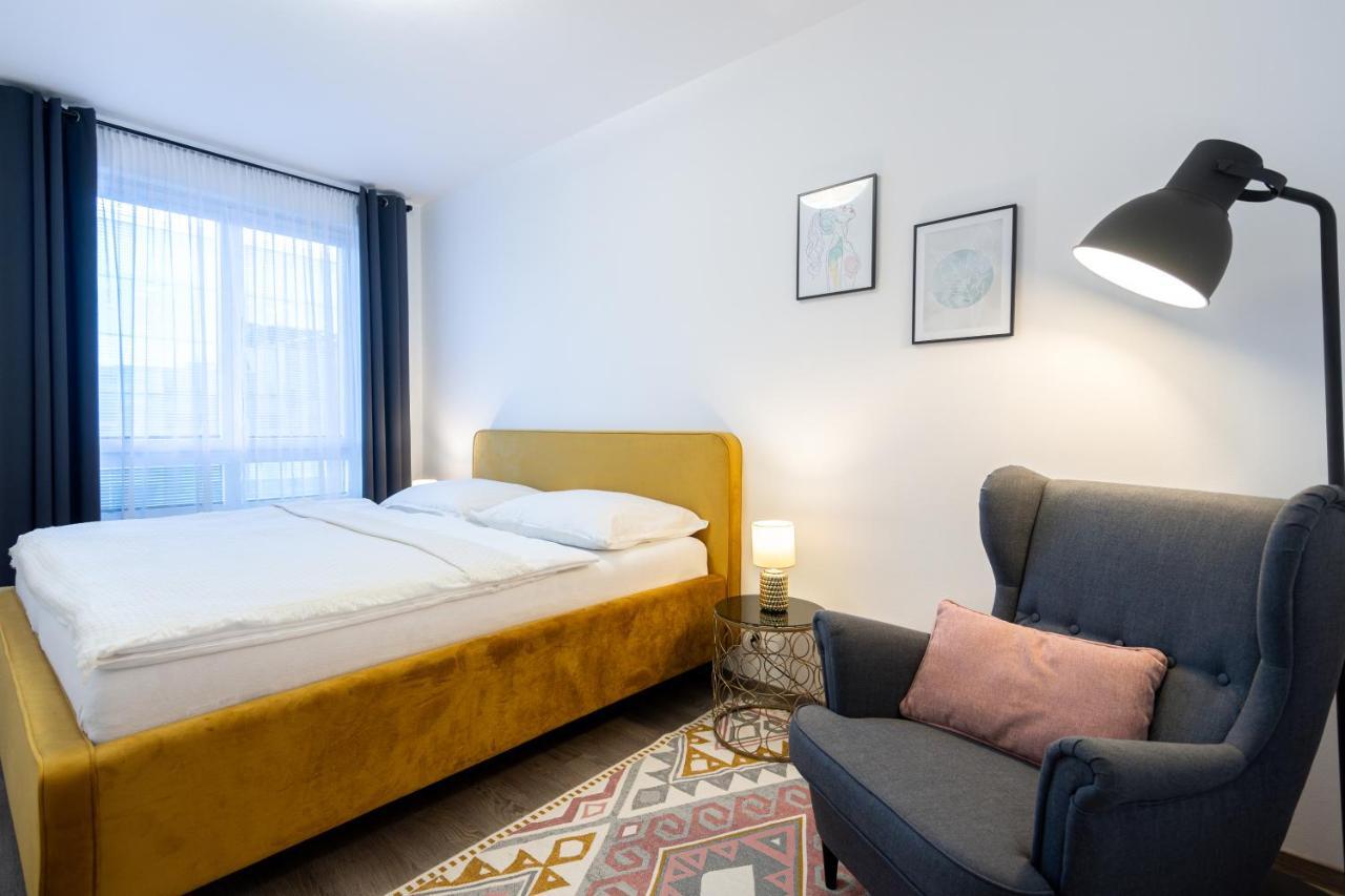 Nova Karolina Apartment Ostrava Exterior foto